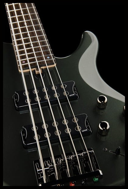 Yamaha TRBX305 MGR Bajo Eléctrico 5 Cuerdas Mist Green 9