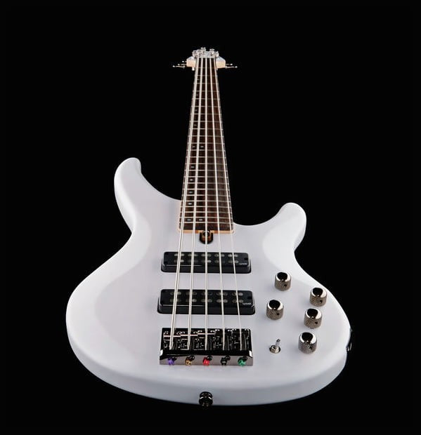 Yamaha TRBX505 TWH Bajo Eléctrico 5 Cuerdas Translucent White 11