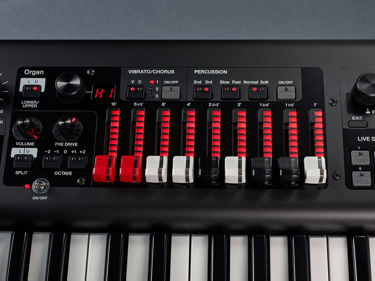 Yamaha YC61 Teclado de Escenario 61 Teclas 10