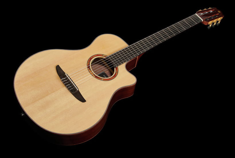 Yamaha NTX3 NT Guitarra Electroacústica Nylon Natural 17