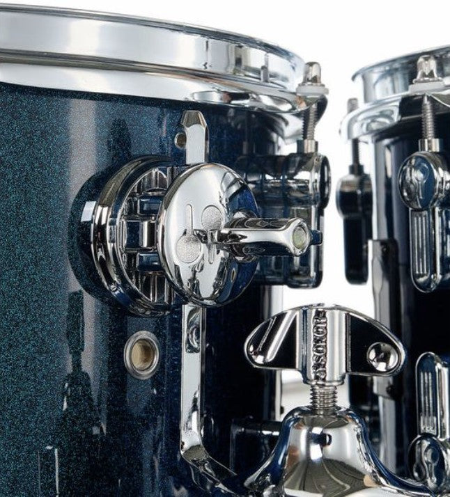 Sonor AQX Stage Set BOS Batería Acústica con Herrajes y Platos Blue Ocean Sparkle 13