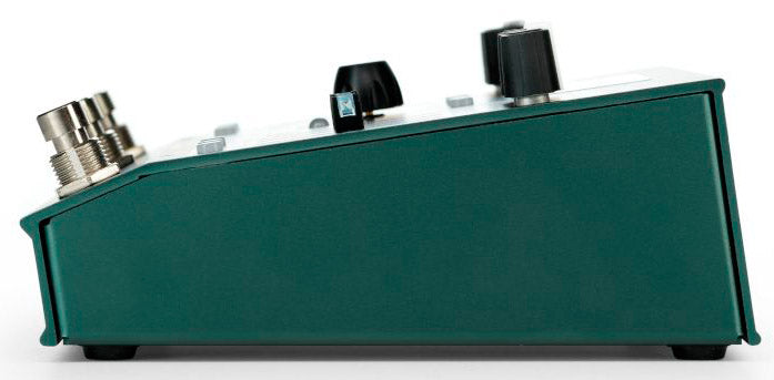 Electro Harmonix Oceans Abbys Advanced Reverb Laboratory Pedal 3