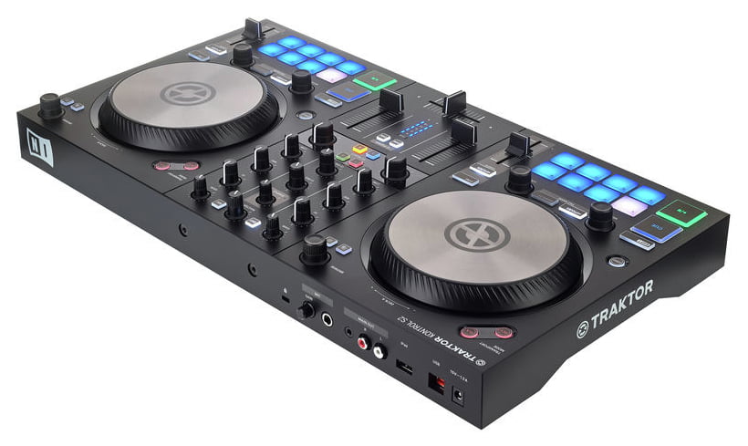 Native Instruments Traktor Kontrol S2 MK3 Controlador DJ 9