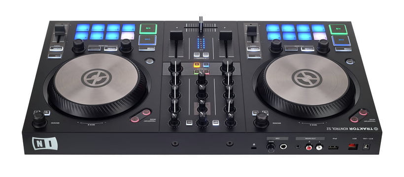 Native Instruments Traktor Kontrol S2 MK3 Controlador DJ 10