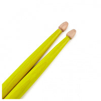 Zildjian 5ACWDGY Par Baquetas 5A Neon Amarillo 4