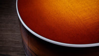 Taylor 214CE Plus Guitarra Electroacústica Grand Auditorium Sunburst 3