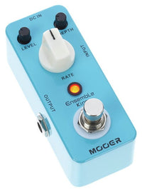 Mooer Ensemble King Pedal Chorus Analógico 2