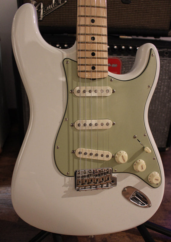 FENDER CUSTOM SHOP STRATOCASTER 1969 MN OLYMPIC WHITE.