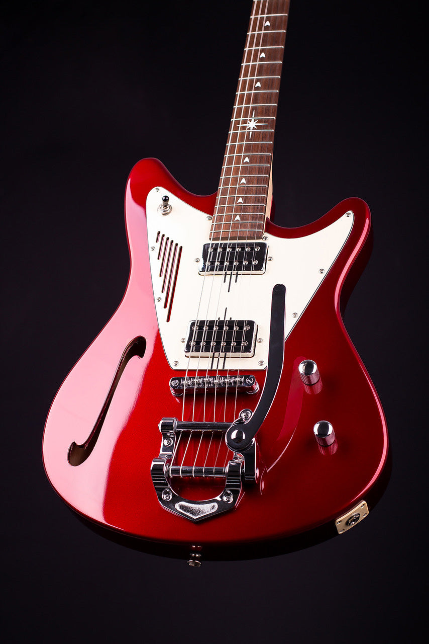 Magneto SL-4300RC/CAR Starlux Guitarra Eléctrica Candy Apple Red 1