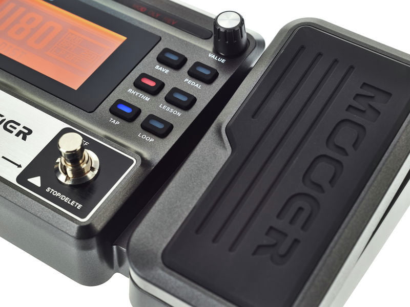 Mooer GE100 Pedalera Multiefectos Guitarra 11