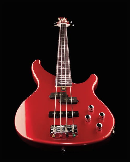 Yamaha TRBX204 BRM Bajo Eléctrico Bright Red Metallic 15