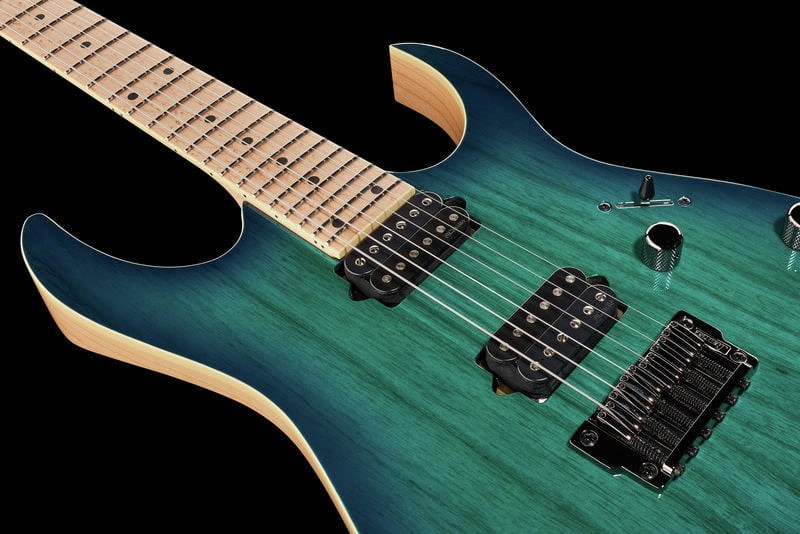 Ibanez RG652AHMFX NGB Prestige Guitarra Eléctrica Nebula Green Burst 7