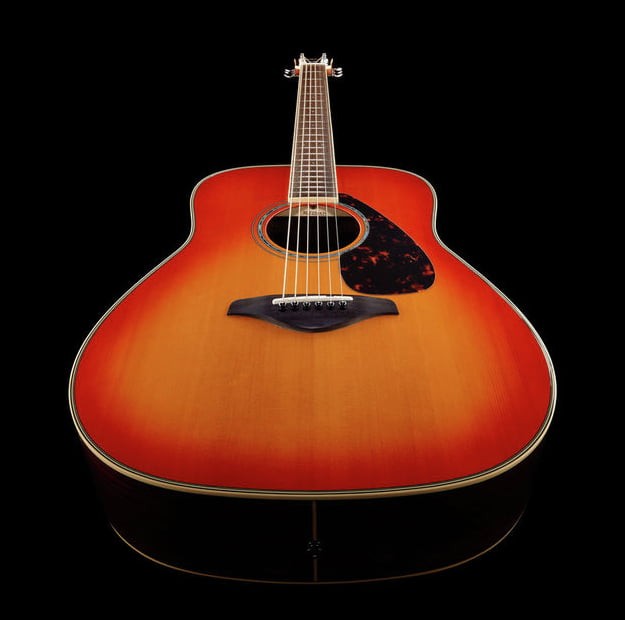 Yamaha FG830 AB Guitarra Acústica Autumn Burst 12