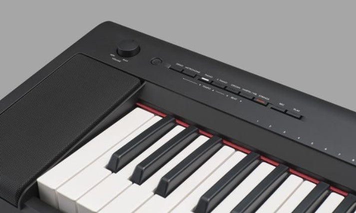 Yamaha NP15 Piano Digital Piaggero Negro 7