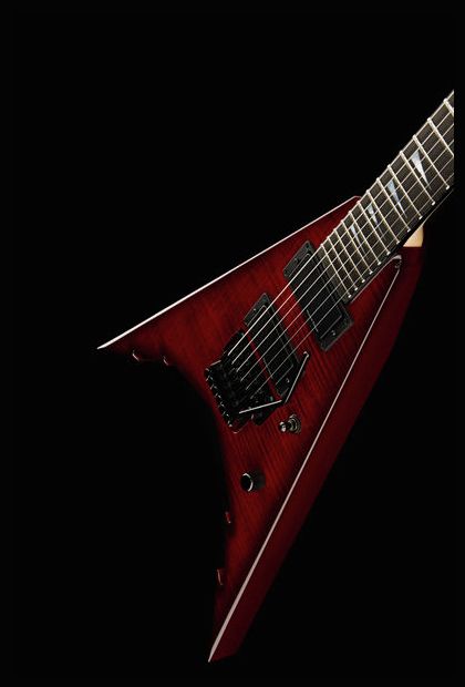 Jackson USA Signature Corey Beaulieu King V KV6 EB Guitarra Eléctrica Transparent Red Burst 11