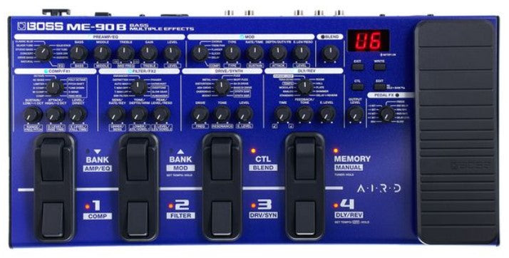 Boss ME90B Pedalera Multiefectos Bajo 13