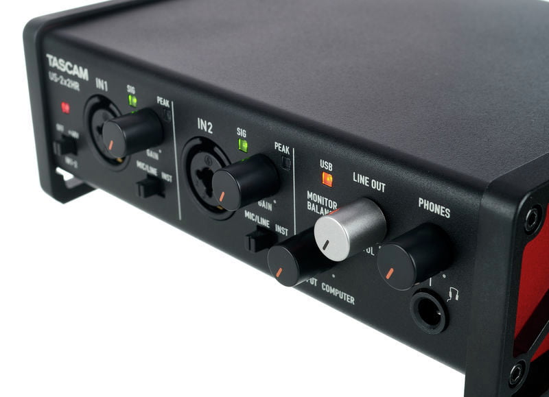 Tascam US-2X2HR Interfaz de Audio USB 8