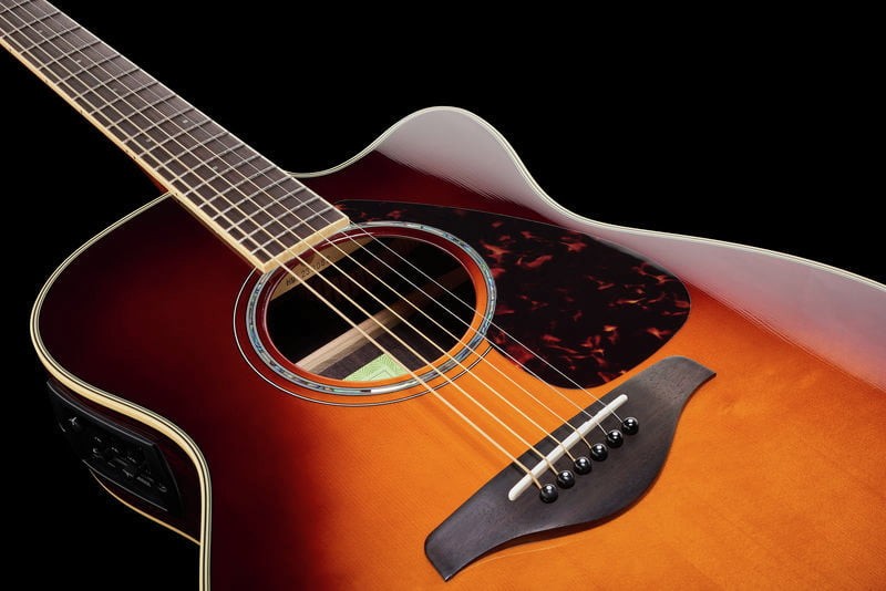 Yamaha FSX830C BS Guitarra Electroacústica Concierto Brown Sunburst 8