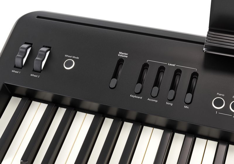 Roland FP-E50 Piano Digital Portátil 19