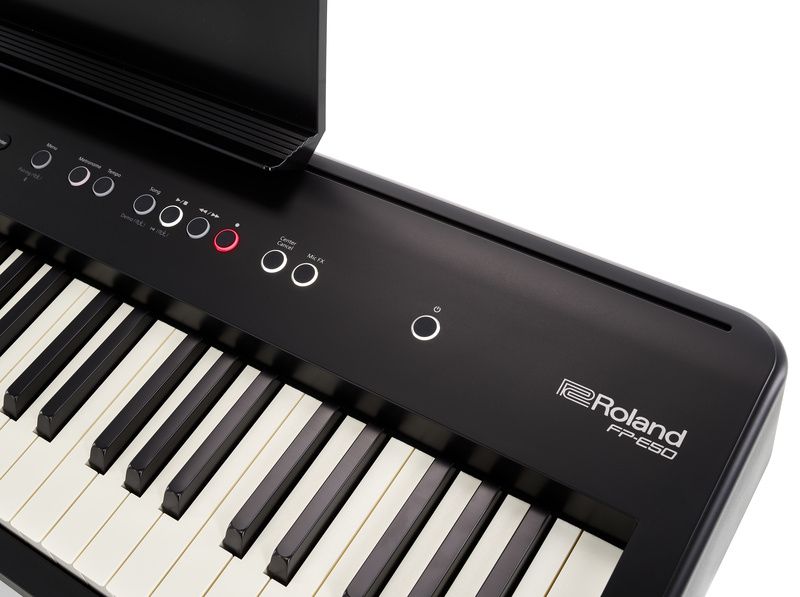 Roland FP-E50 Piano Digital Portátil 22