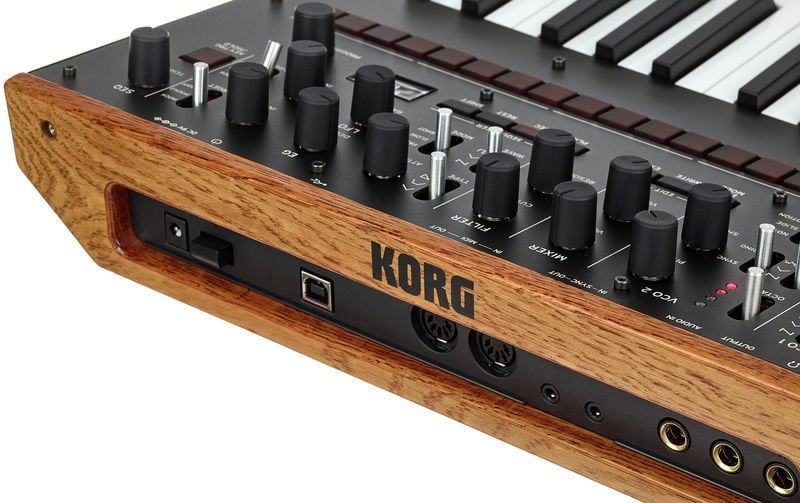 Korg Monologue BK Sintetizador Analógico 4