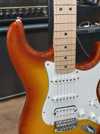 Squier Affinity Stratocaster FMT HSS MN Guitarra Eléctrica Sienna Sunburst. Demo 2