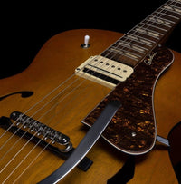 Godin 5th Avenue Jumbo P-Rail HG Guitarra Eléctrica Harvest Gold 6