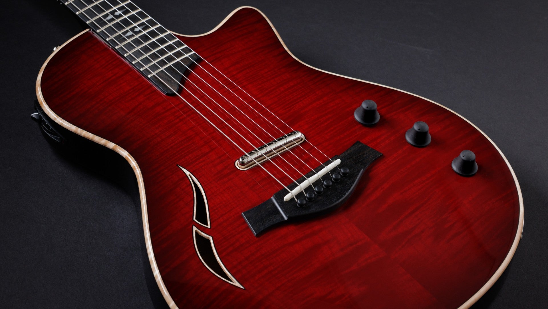 Taylor T5Z Pro CR Guitarra Eléctrica Cayenne Red 5