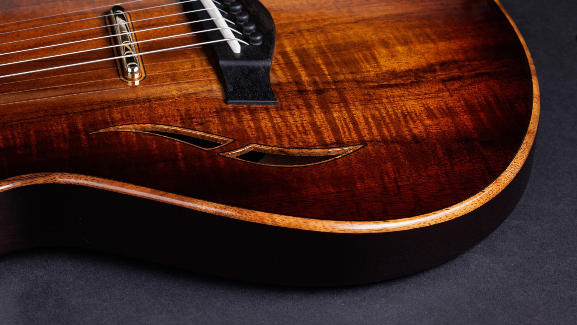 Taylor T5Z Custom Koa Guitarra Eléctrica 7