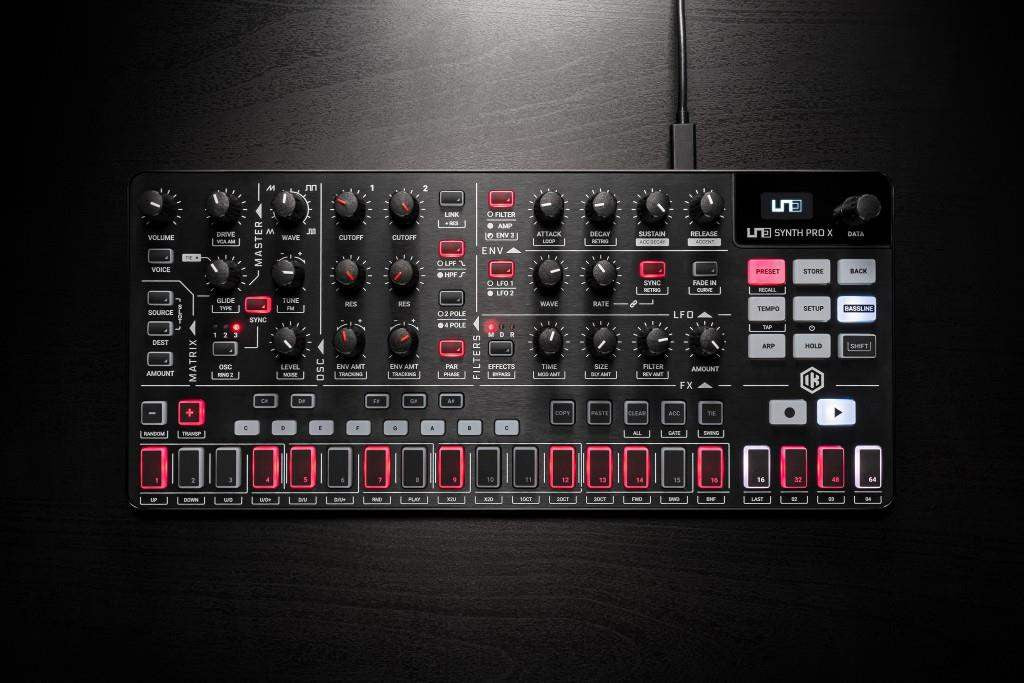 Ik Multimedia Uno Synth Pro X Sintetizador Analógico 11