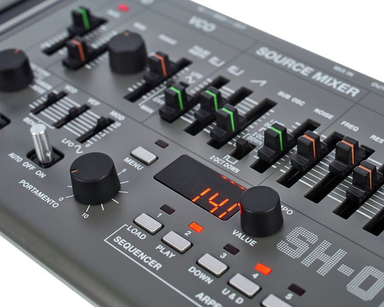 Roland SH01A Módulo Sintetizador 9