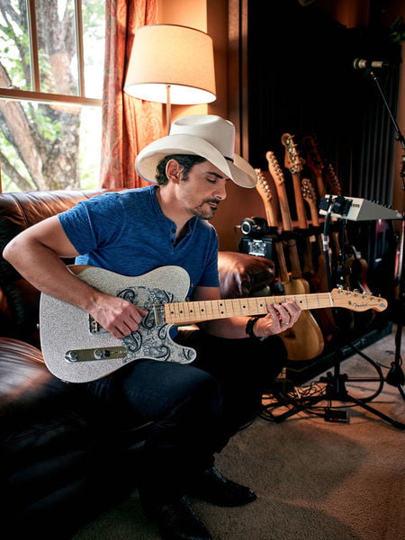 Fender Brad Paisley Road Worn Telecaster MN Guitarra Eléctrica Silver 18