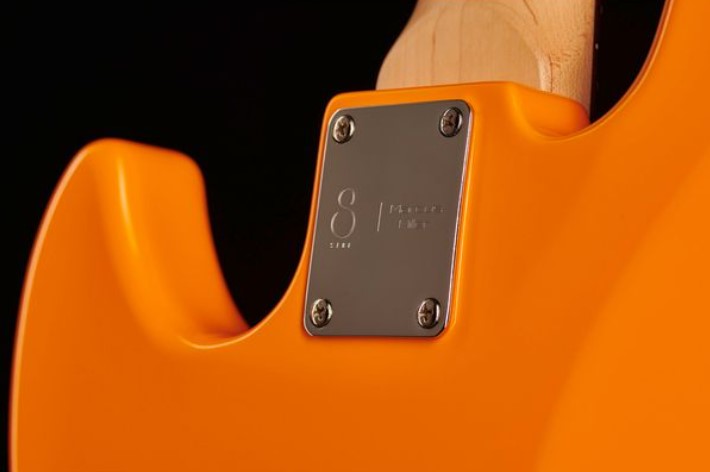 Marcus Miller V3P-4 OR Bajo Eléctrico Orange 11