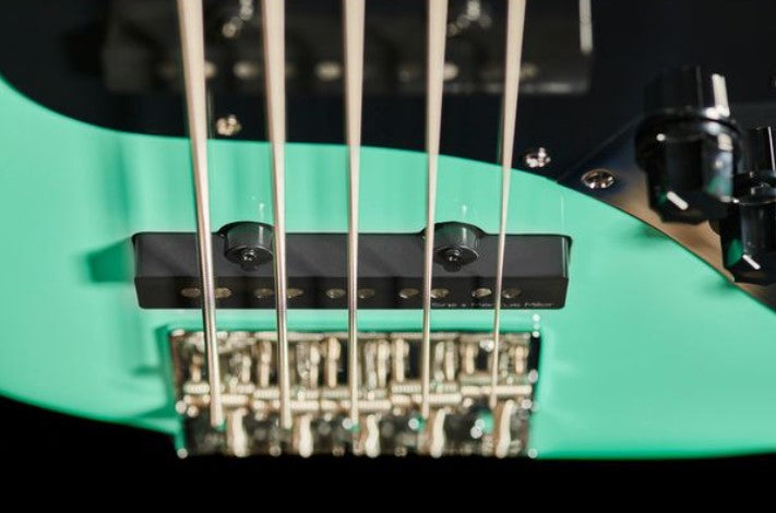 Marcus Miller V5R Alder 5 MGR Bajo Eléctrico 5 Cuerdas Mild Green 10