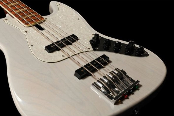 Marcus Miller V8-4 WBL Bajo Eléctrico White Blonde 10