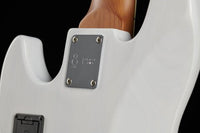 Marcus Miller V8-5 WBL Bajo Eléctrico 5 Cuerdas White Blonde 12