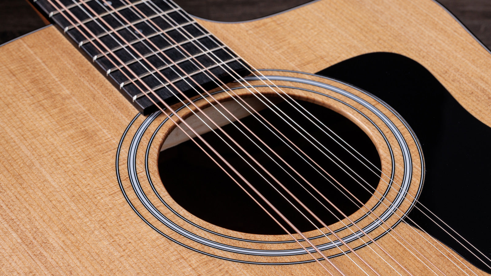 Taylor 150CE Guitarra Electroacústica 12 Cuerdas Dreadnought 12