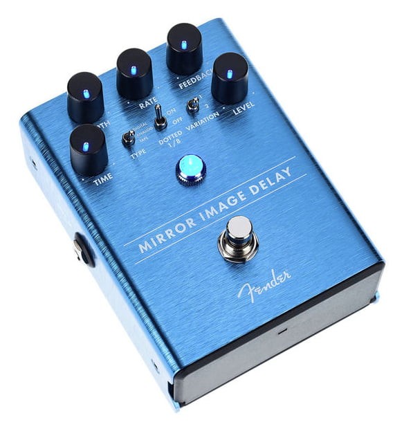 Fender Mirror Image Delay Pedal 2