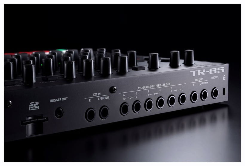 Roland TR8S Caja de Ritmos Aira Rhythm Performer 6