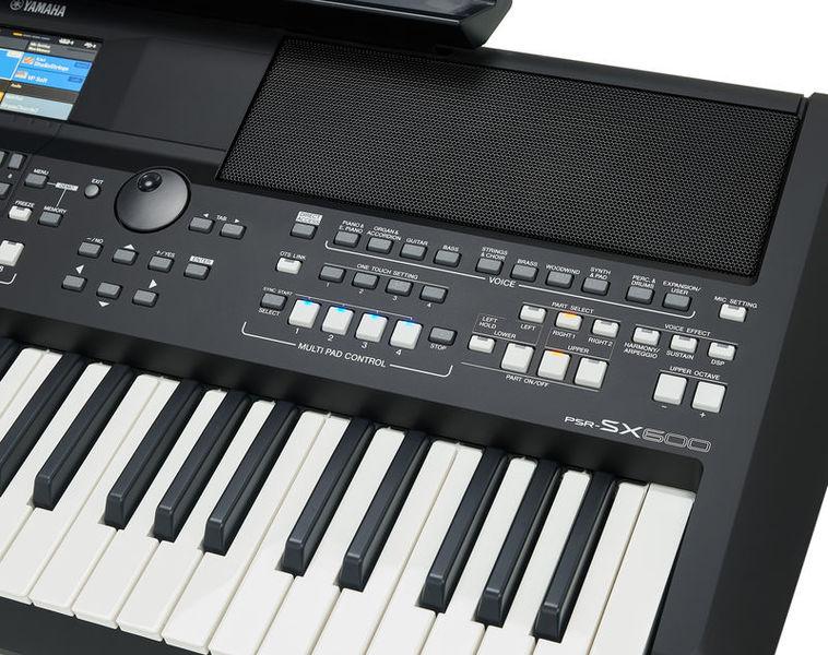 Yamaha PSR SX600 Teclado Workstation 16