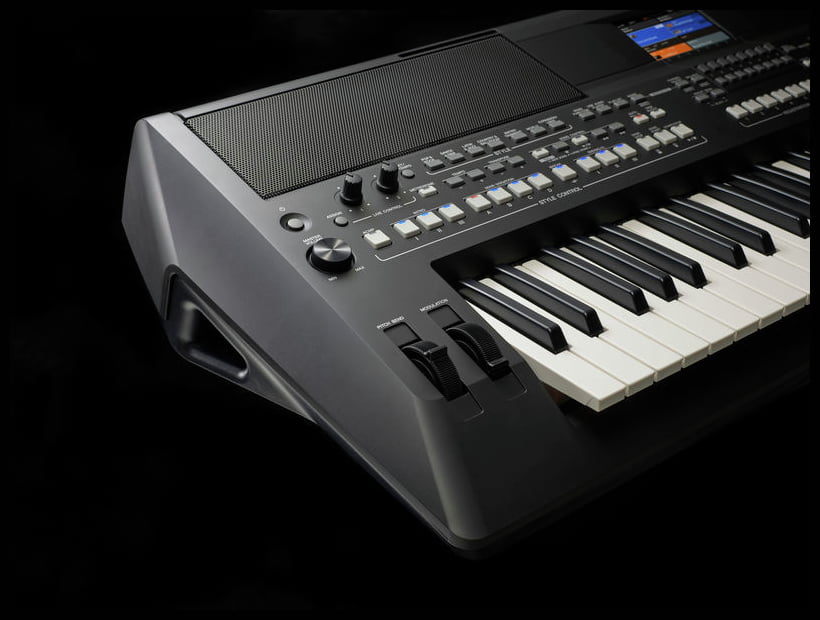 Yamaha PSR SX600 Teclado Workstation 21