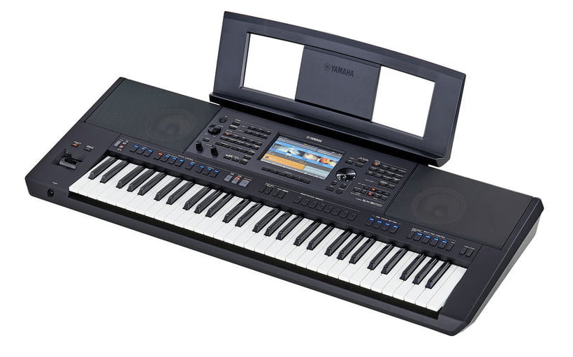 Yamaha PSR SX900 Teclado Workstation. 4