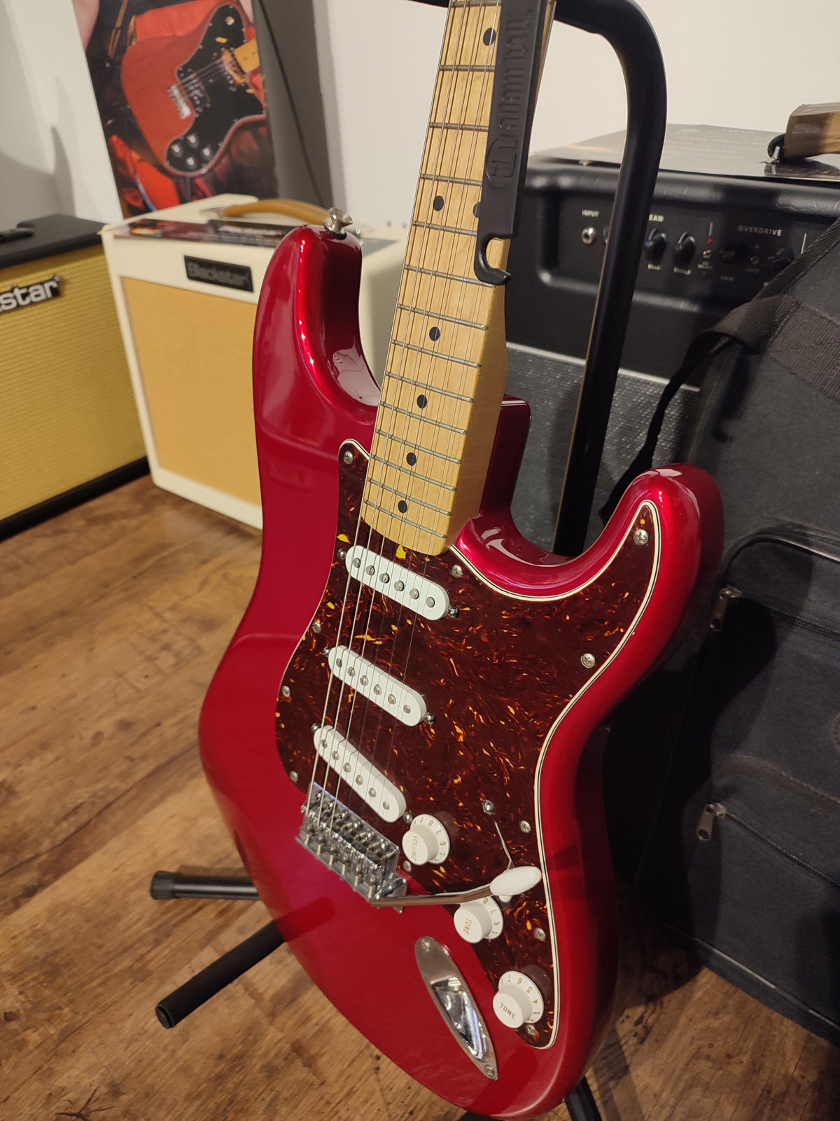 Fender Standard Mex Stratocaster Special Edition MN Guitarra Eléctrica Candy Apple Red. Segunda Mano 3