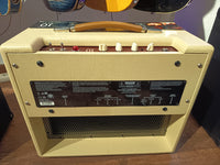 Blackstar Studio 10 6L6 Amplificador Guitarra Crema. Segunda Mano 2