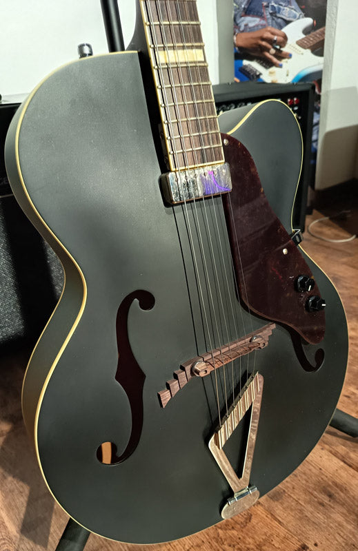 Gretsch G100BKCE Synchromatic Guitarra Eléctrica Negra. Segunda Mano 3