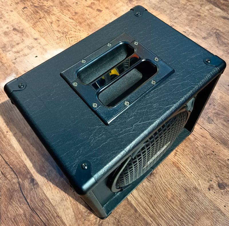 Henriksen 10 Extension Cabinet Pantalla para Amplificador Jazzamp. Segunda Mano 2