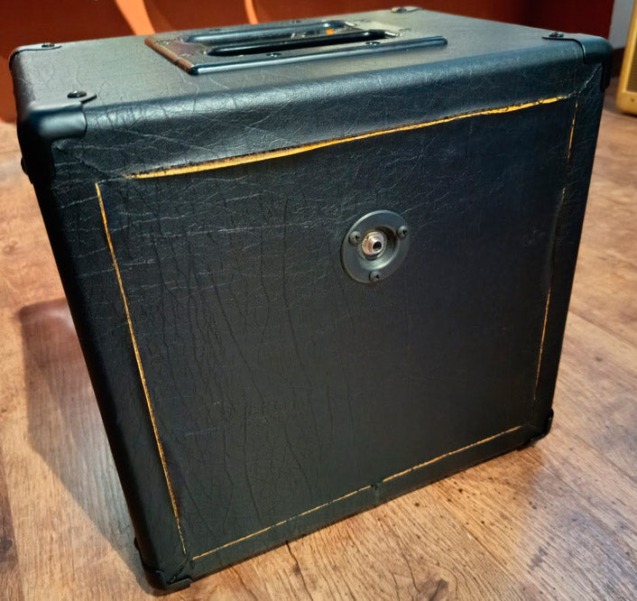 Henriksen 10 Extension Cabinet Pantalla para Amplificador Jazzamp. Segunda Mano 3