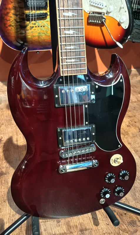 GIBSON SG Angus Young Thunderstruck Signature Guitarra Eléctrica Heritage Cherry. Segunda Mano 2