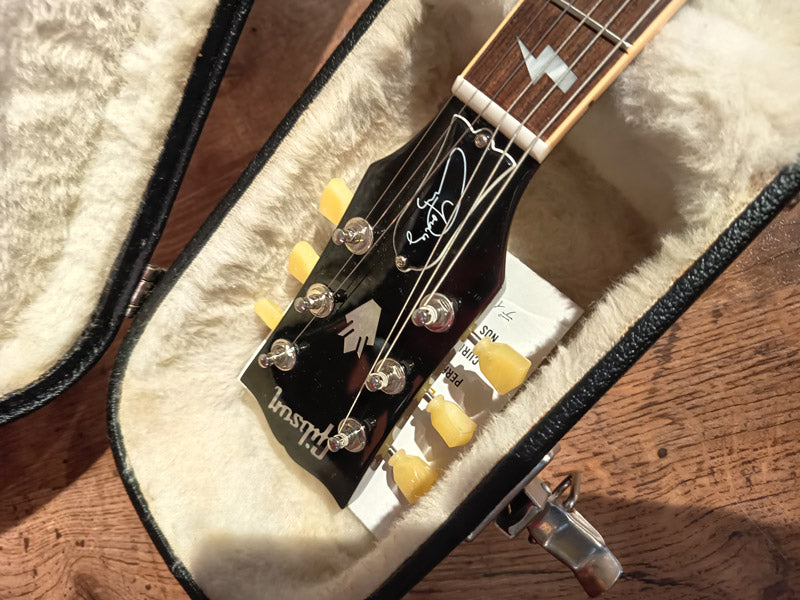 GIBSON SG Angus Young Thunderstruck Signature Guitarra Eléctrica Heritage Cherry. Segunda Mano 5