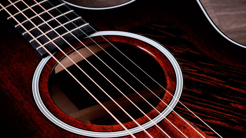 Taylor 324ce SEB Next Generation Guitarra Electroacústica Grand Auditorium Shaded Edge Burst 3